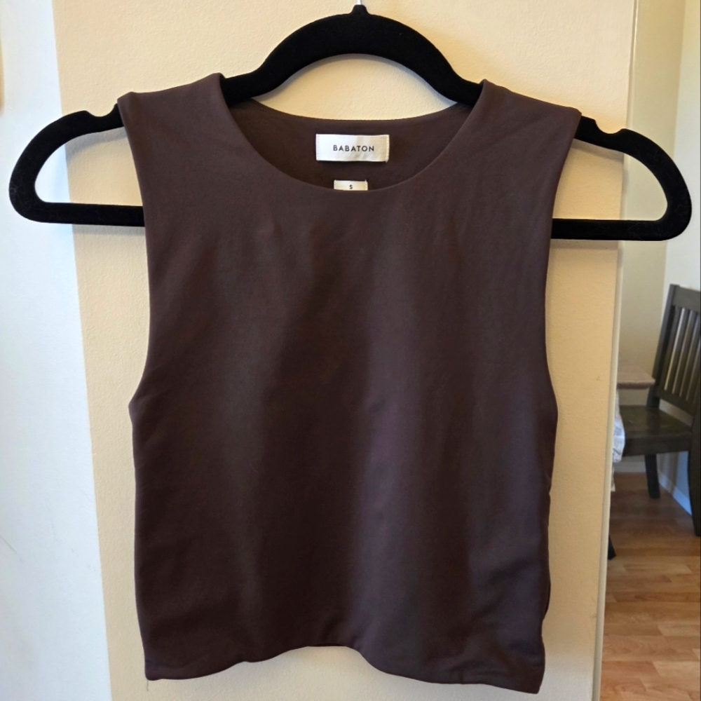 Aritzia Babaton Contour Tank Brown Size Small